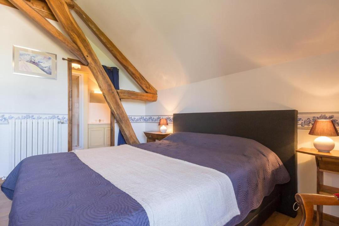 Photo of Bedroom in Molphey