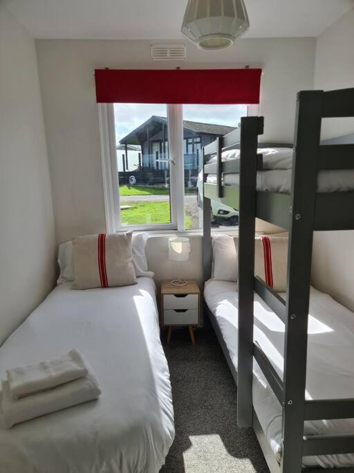 Photo of Others in Rhyd-y-clafdy