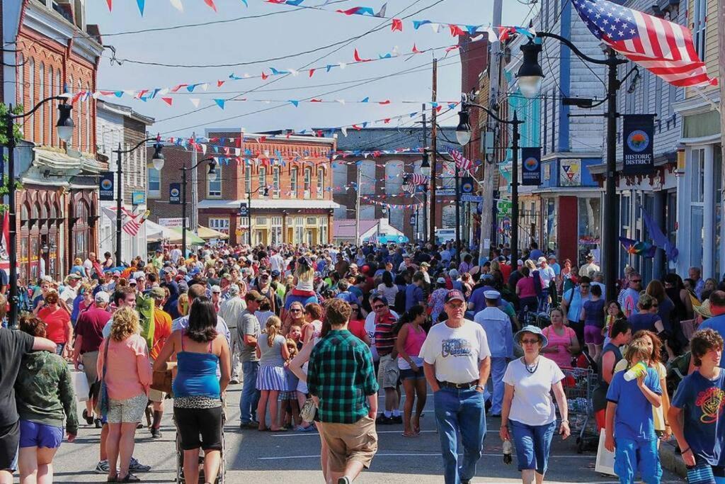 Photo of Others in Eastport