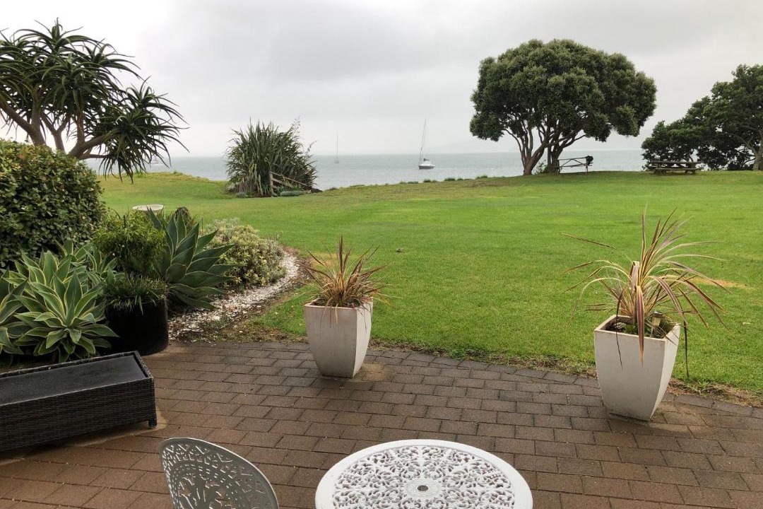 Photo of Others in One Tree Point