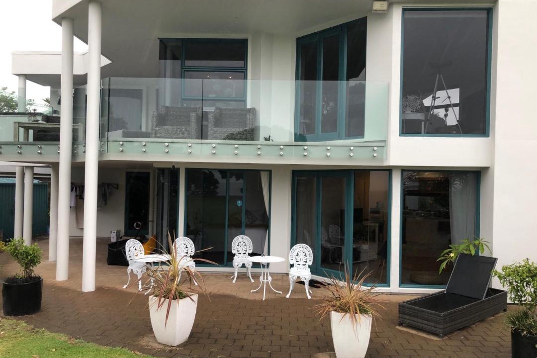 Photo of Others in One Tree Point