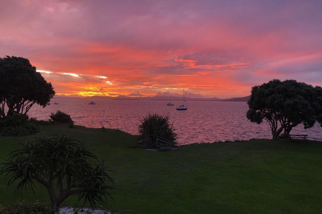 Photo of Others in One Tree Point