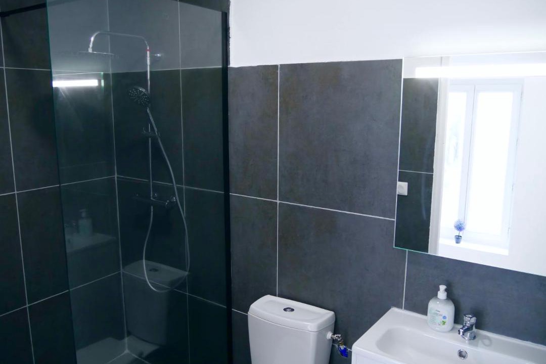 Photo of Bathroom in Sens