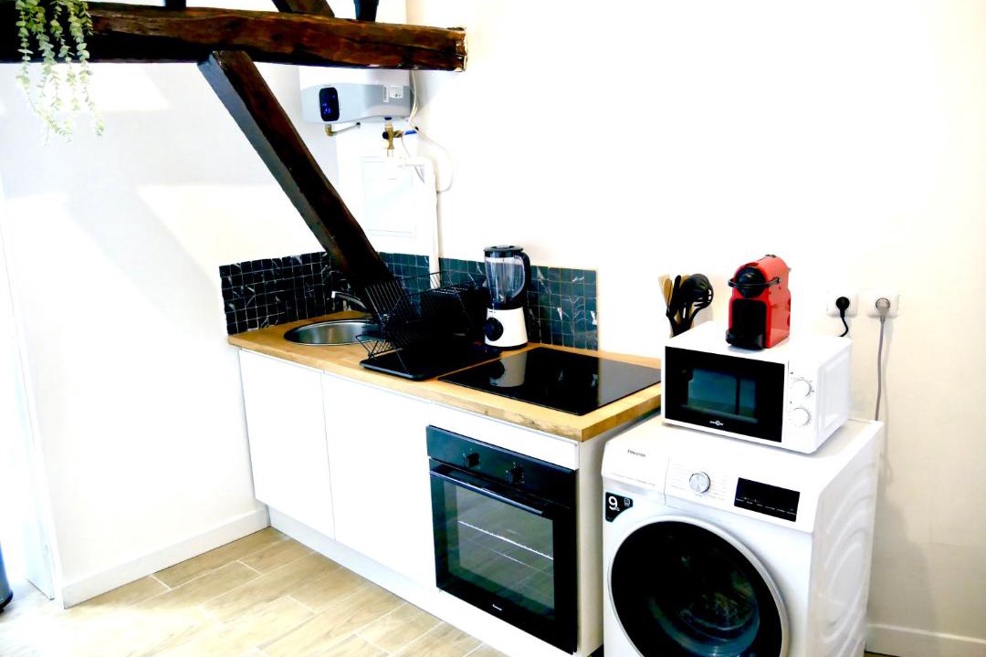 Photo of Others in Sens