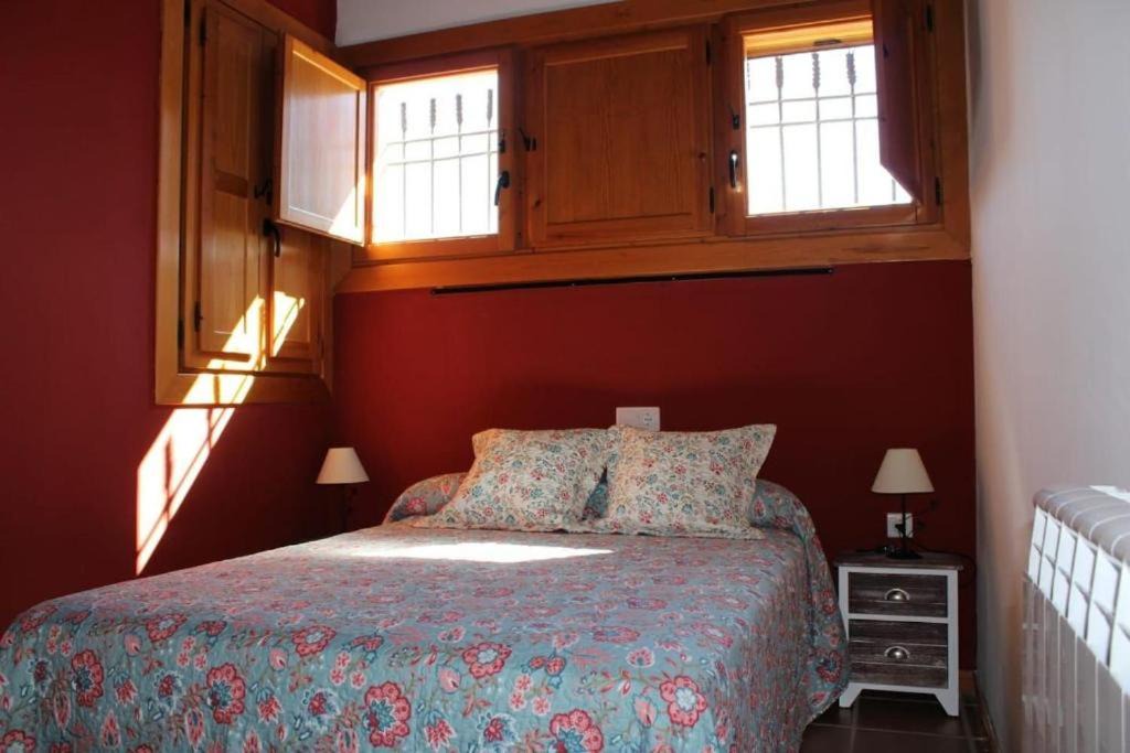 Photo of Bedroom in Villel