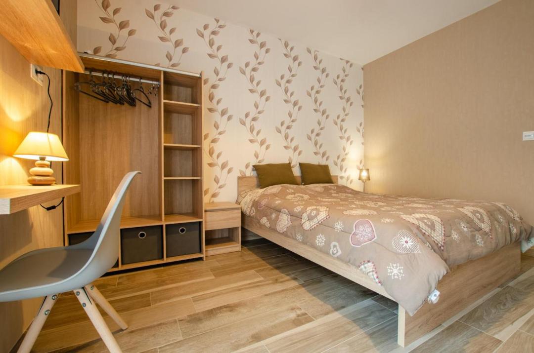 Photo of Bedroom in Meurville