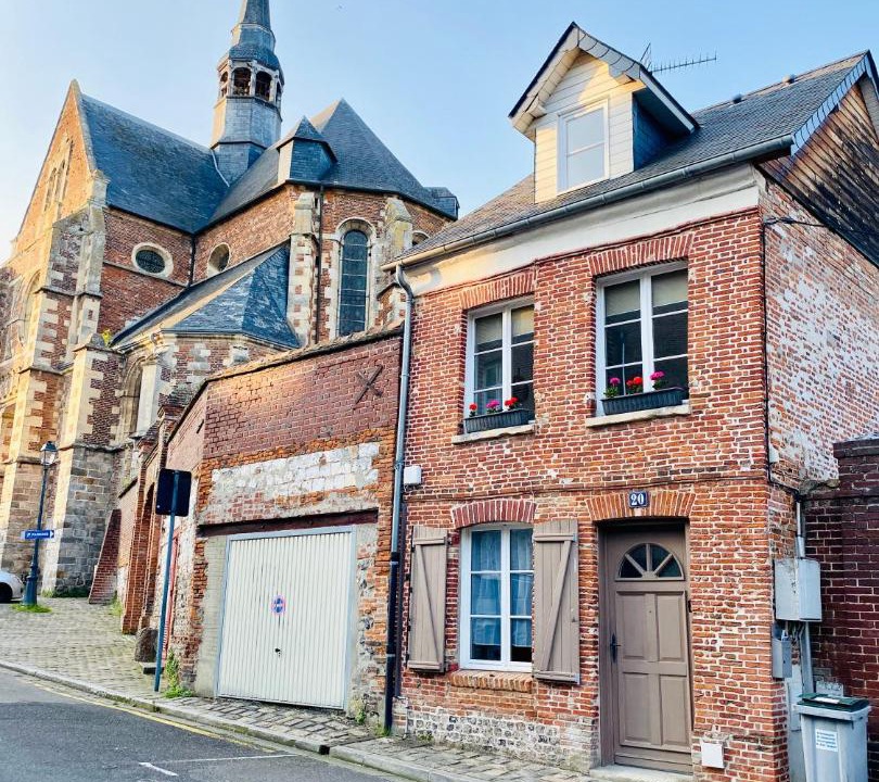 Photo of Buildings in Eu