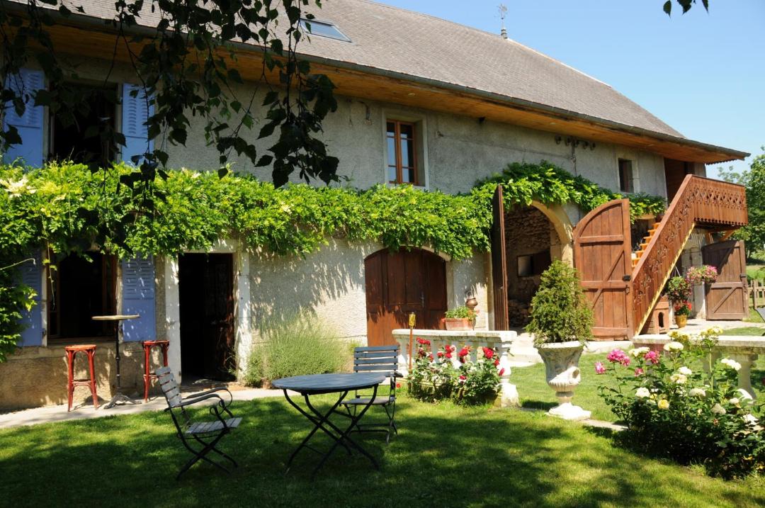 Photo of Buildings in Vaulx
