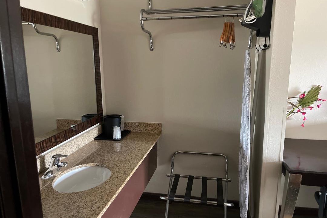 Photo of Bathroom in Mountain Grove