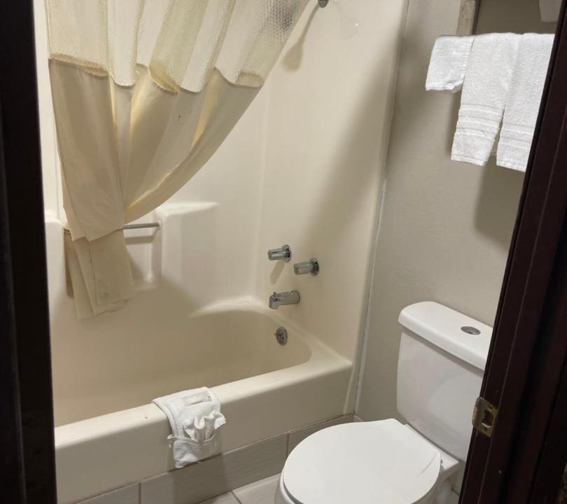 Photo of Bathroom in Mountain Grove