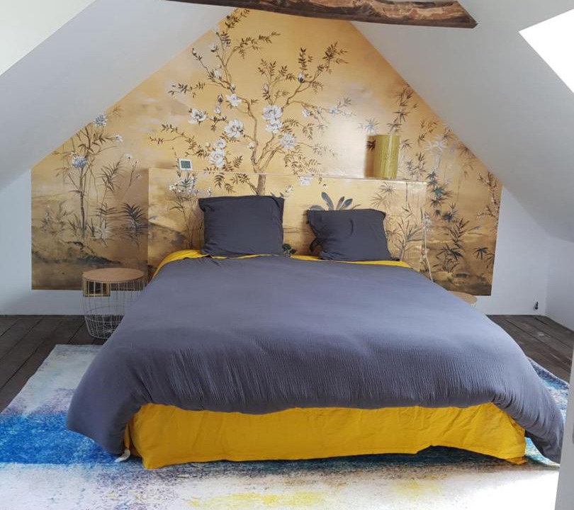 Photo of Others in Le Saint