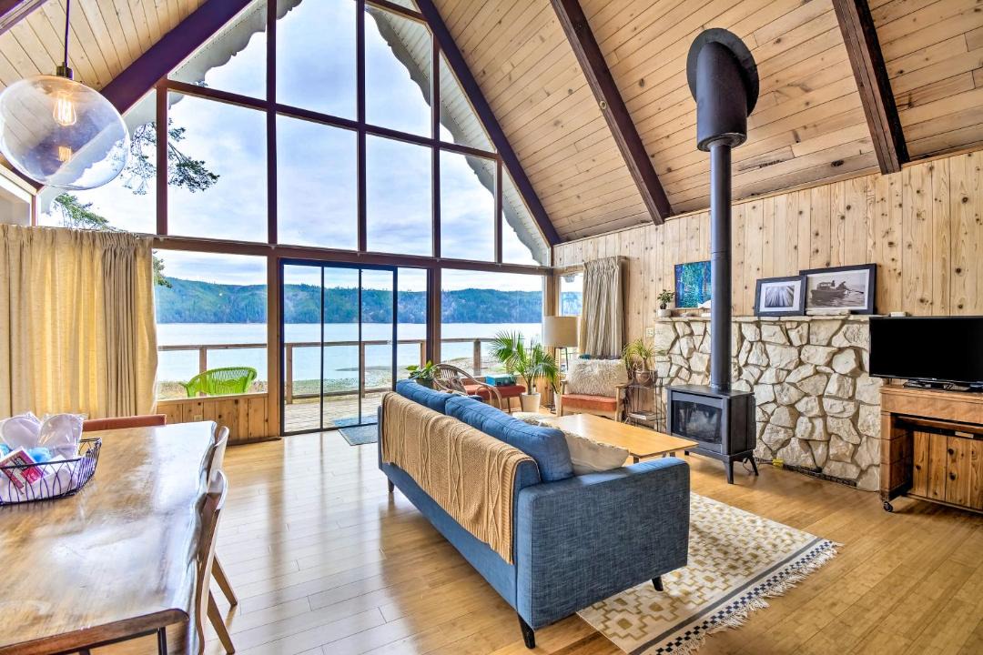 Photo of Others in Lilliwaup