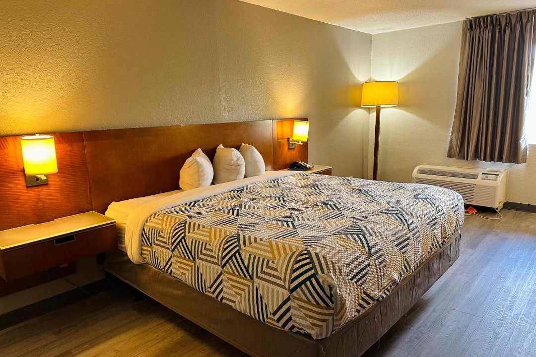 Photo of Bedroom in Forrest City