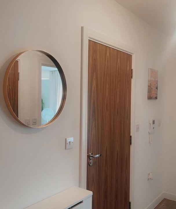 Photo of Others in Thames