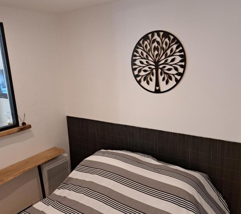 Photo of Bedroom in Douzens