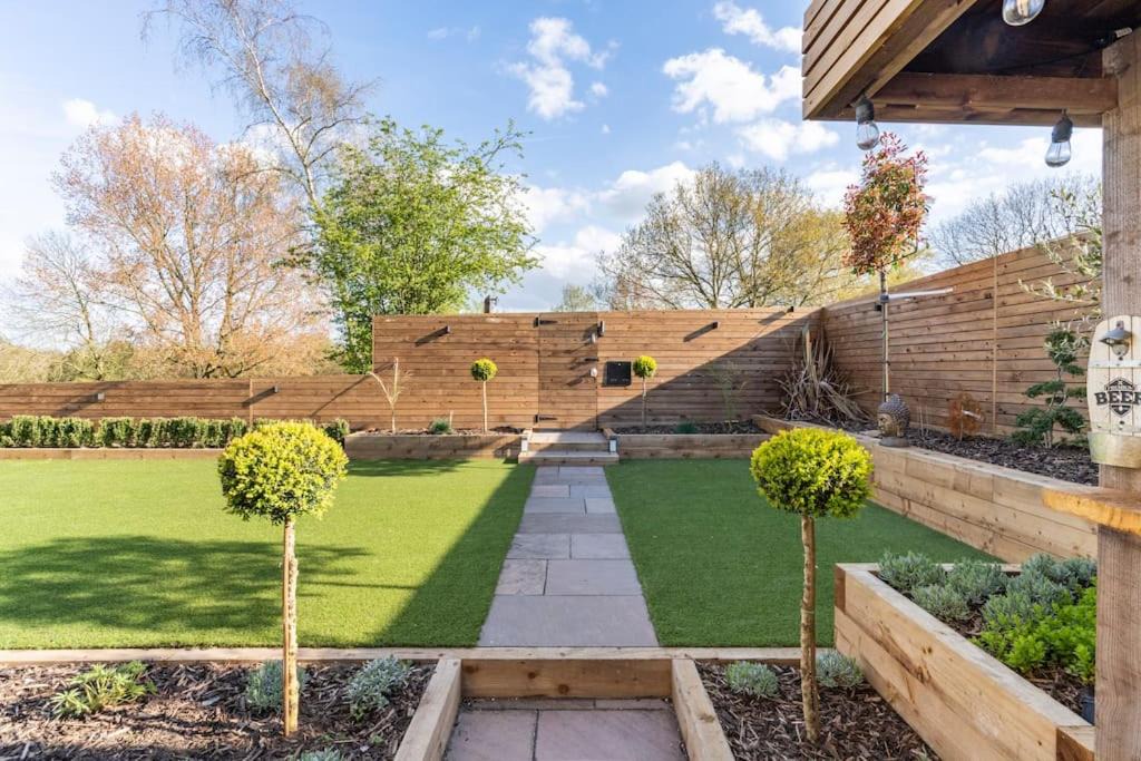 Photo of Others in Upholland