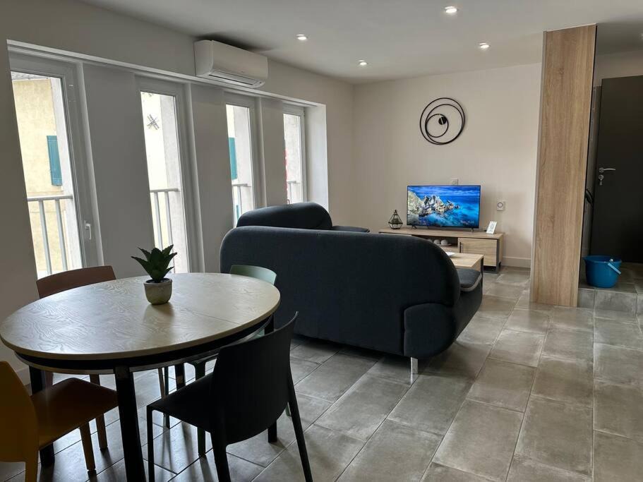 Photo of Livingroom in Trebes