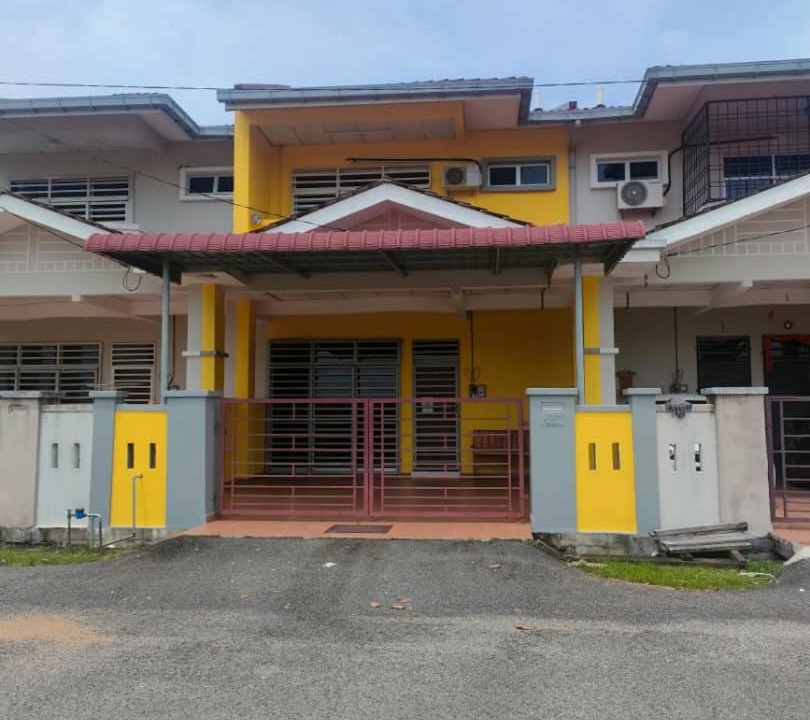 Photo of Buildings in Marang