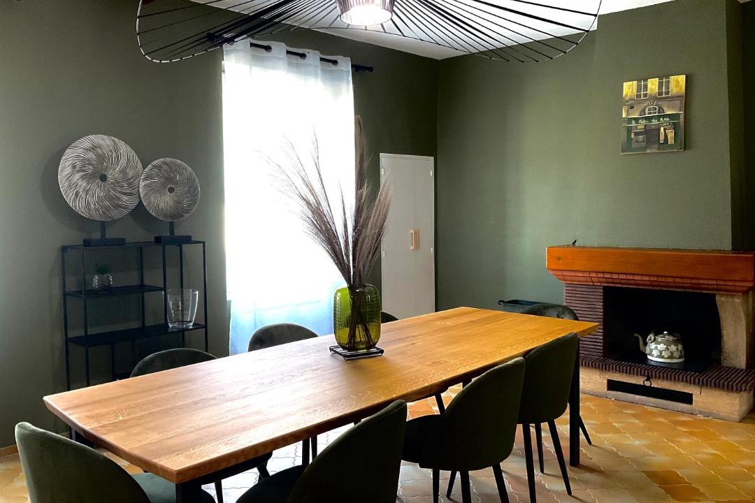 Photo of Others in Hautvillers