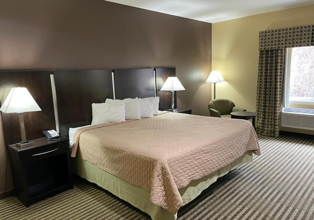 Photo of Bedroom in Hamden