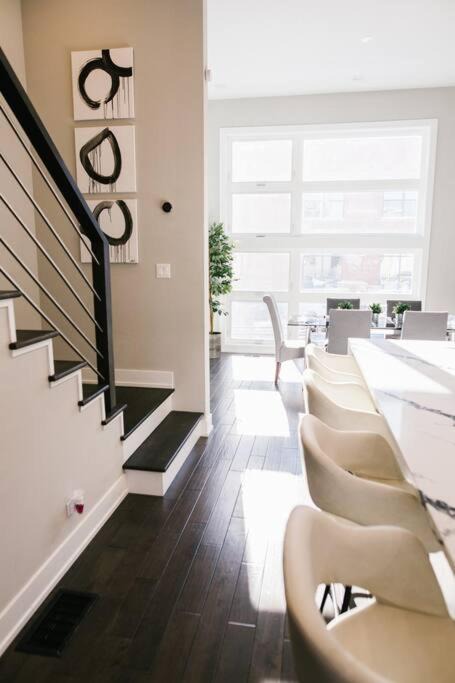 Photo of Others in West Bucktown