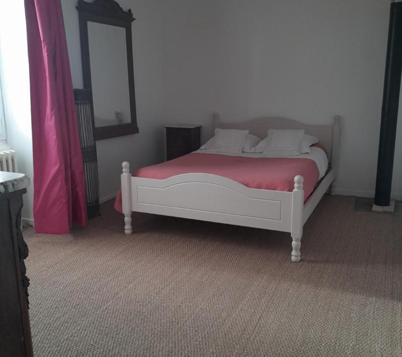 Photo of Others in Parigne-lʼEveque