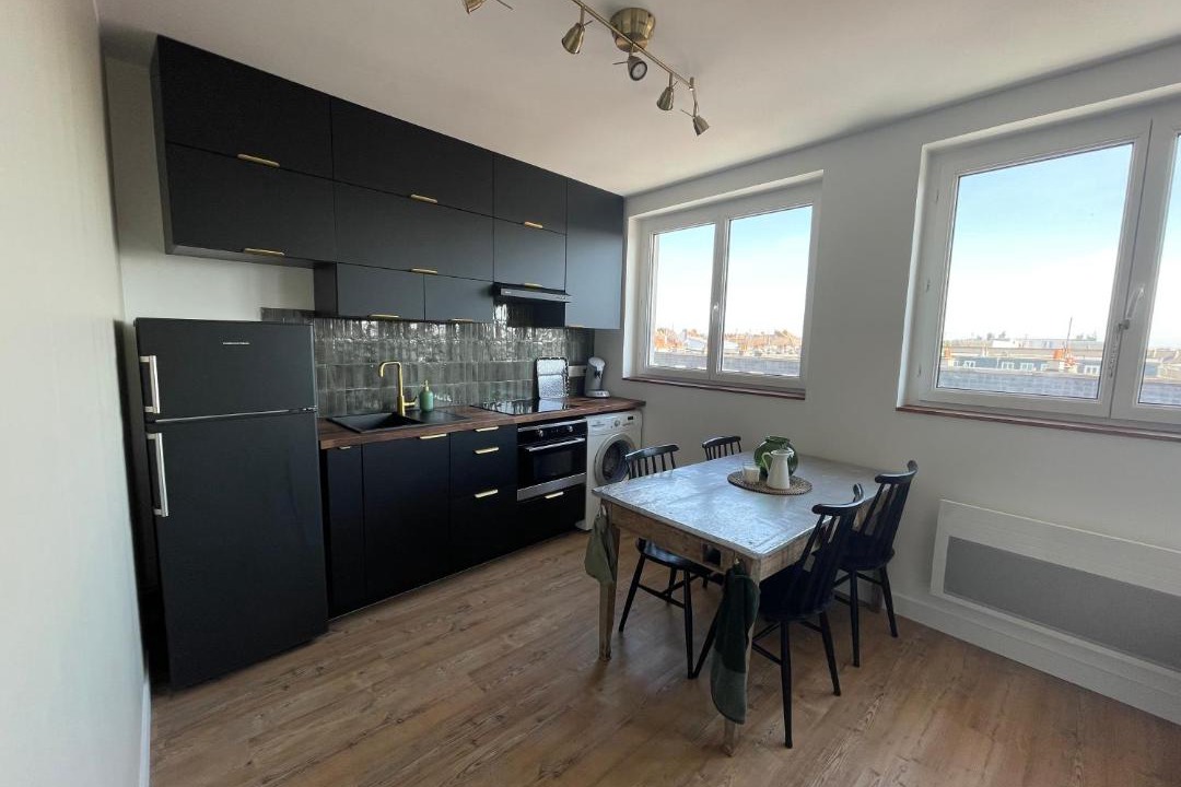 Photo of Livingroom in Calais City Center