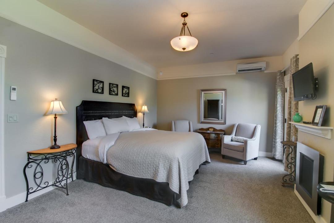 Photo of Bedroom in Historic Downtown District