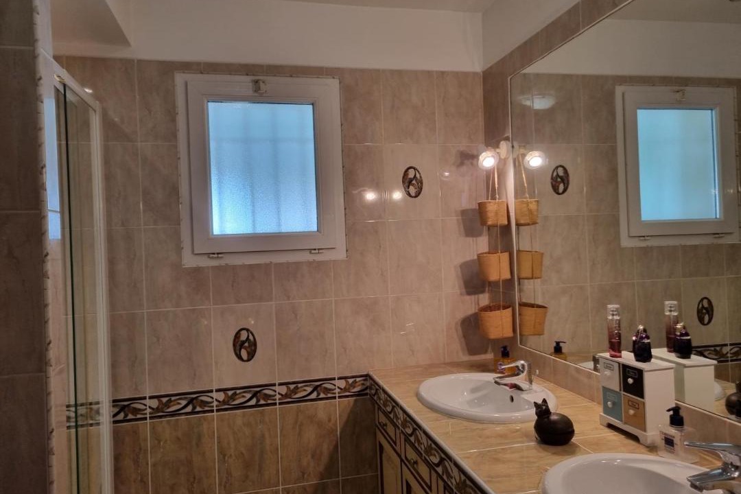 Photo of Bathroom in Saint-Michel-l'Observatoire