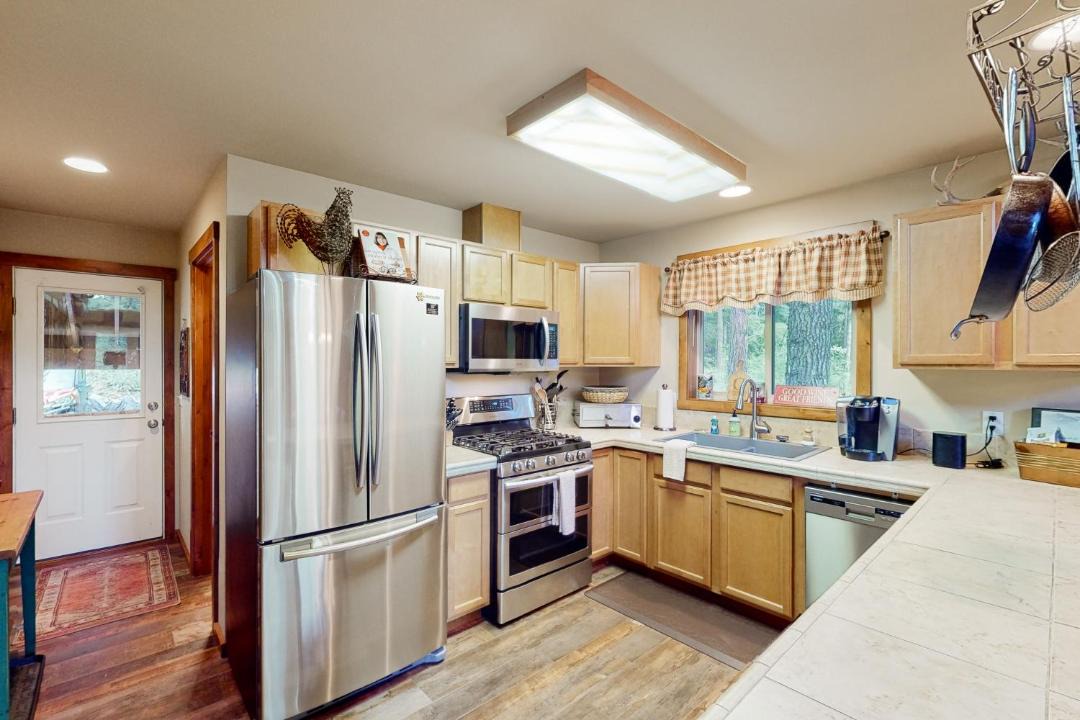 Photo of Others in Roslyn Ridge