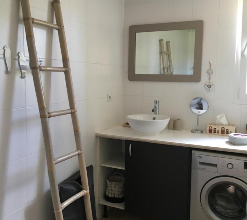 Photo of Others in Chateauneuf-Val-Saint-Donat