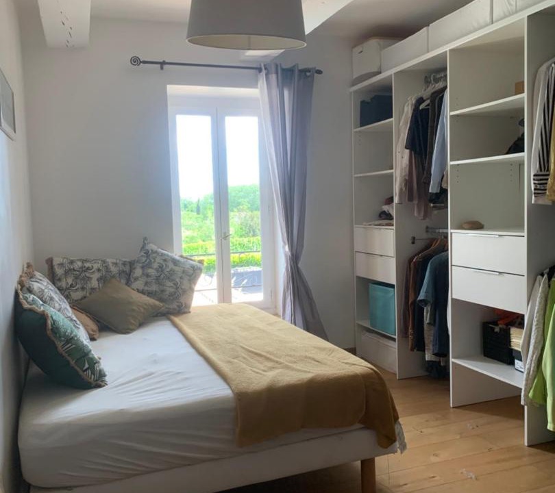 Photo of Bedroom in Colombiers