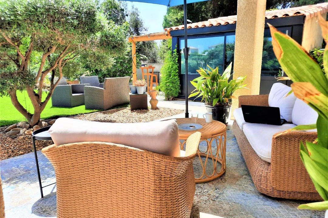 Photo of Patio Balcony in Bouzigues