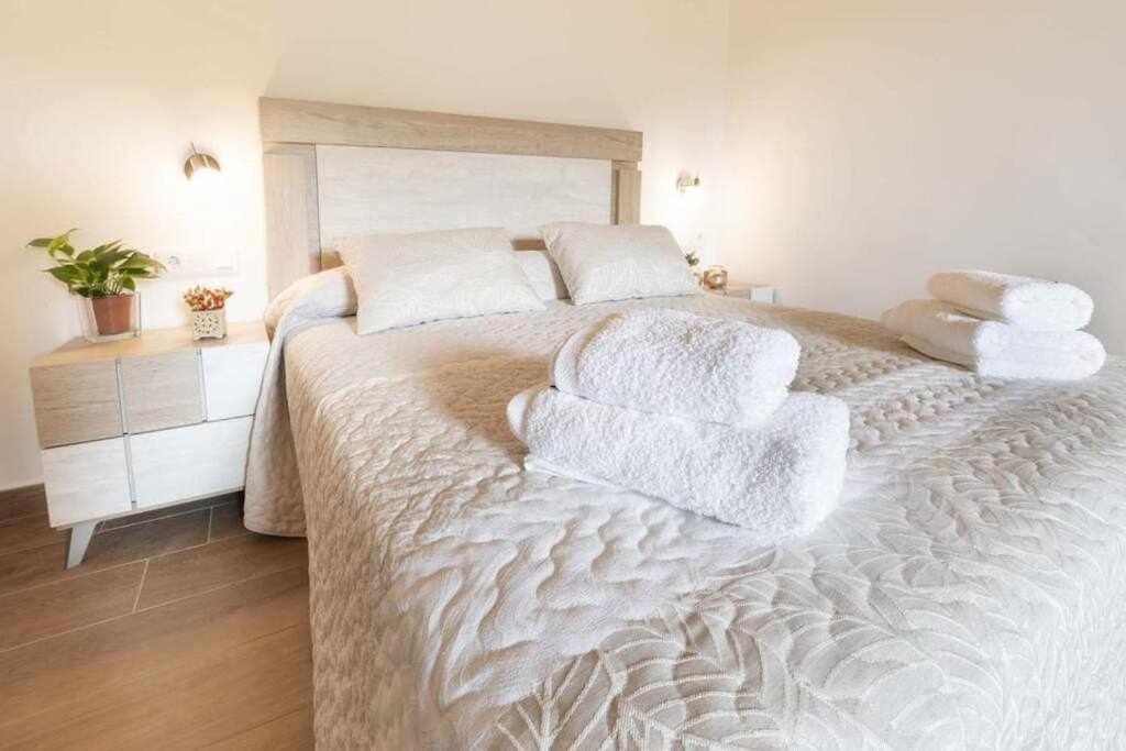 Photo of Bedroom in Villarroya de los Pinares