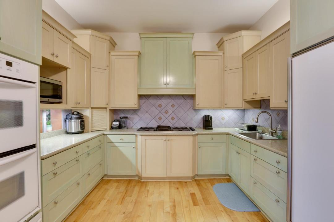 Photo of Others in Albany