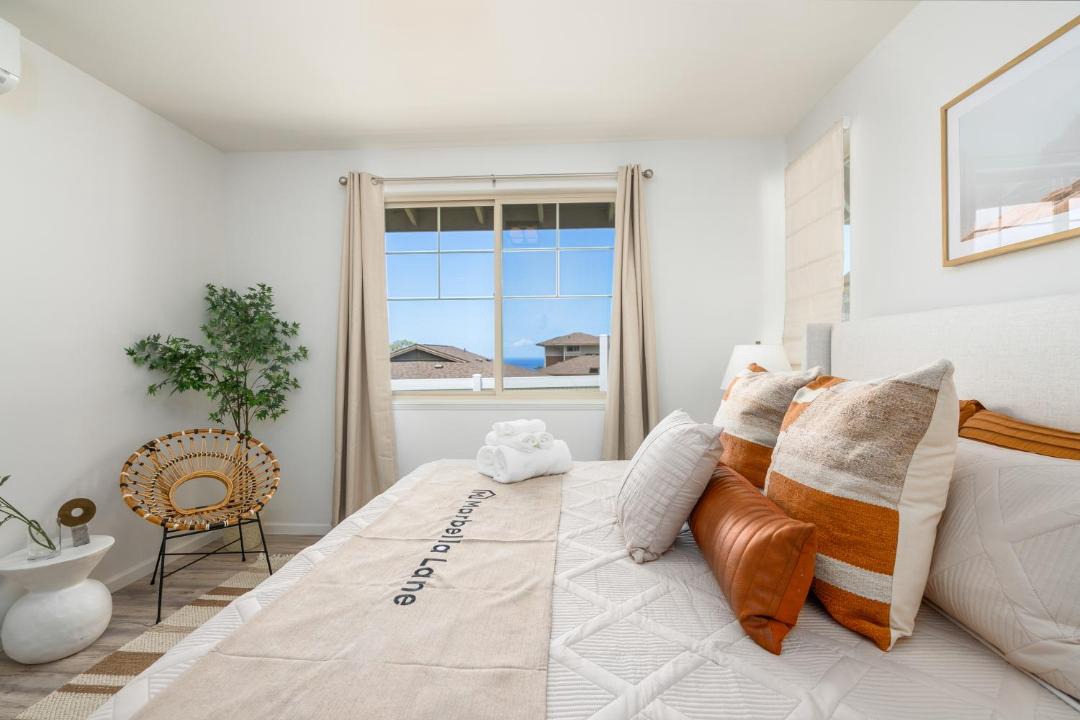 Photo of Bedroom in Makaha Valley