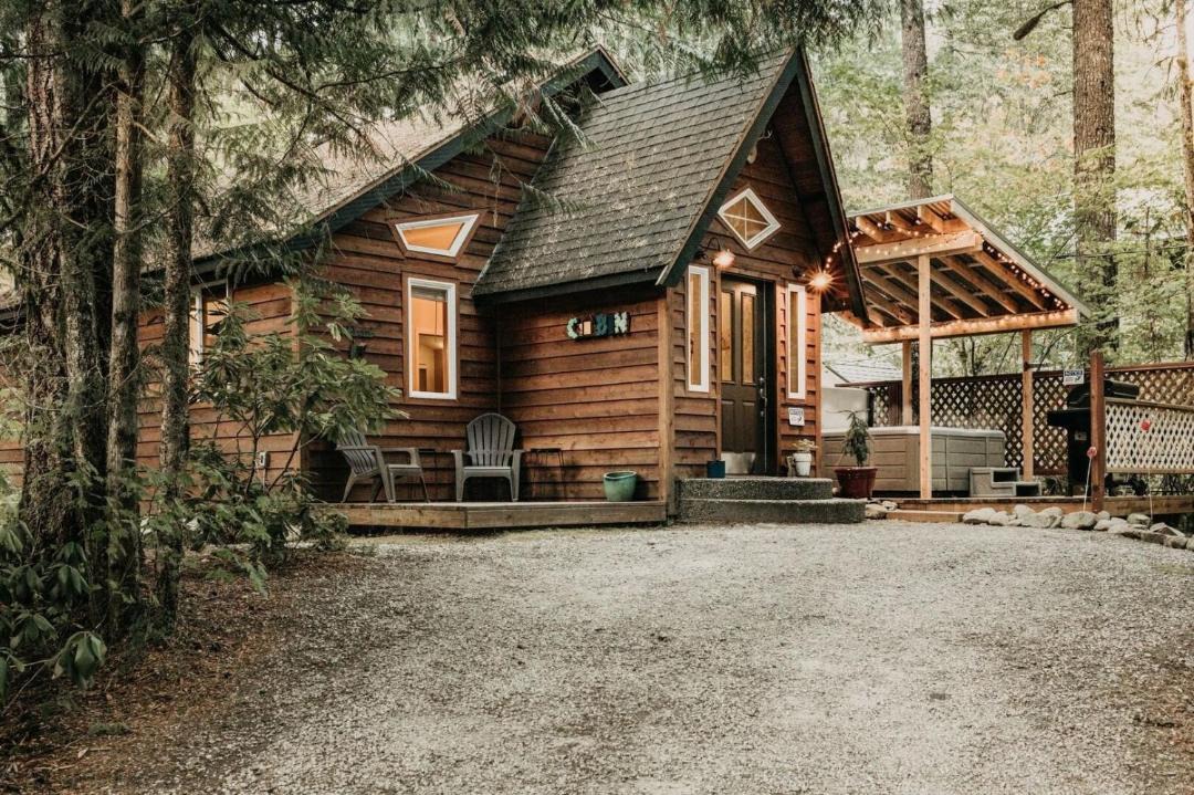 Photo of Others in Warnick