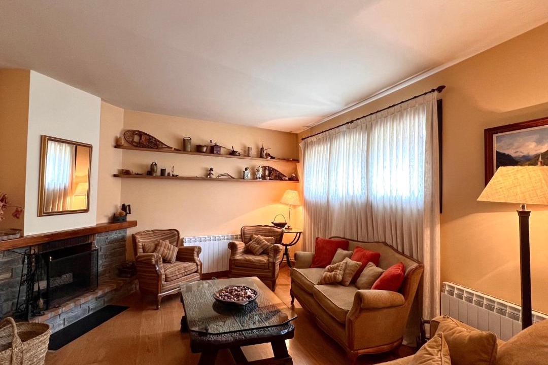 Photo of Livingroom in Areu