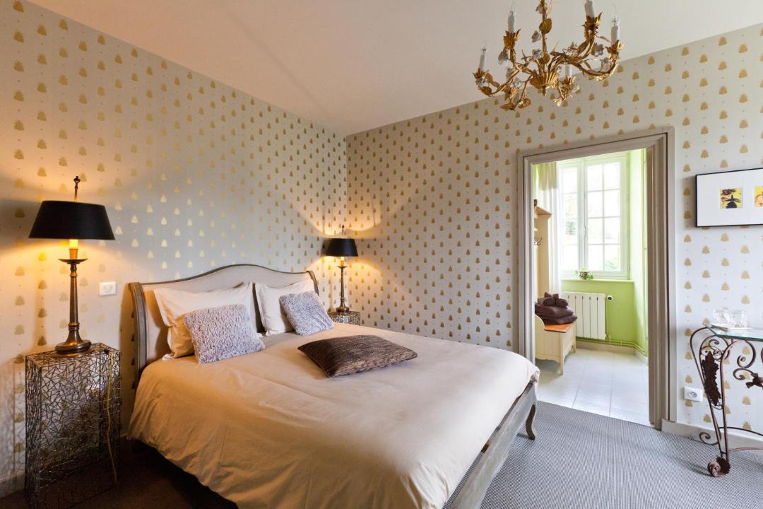 Photo of Others in Nans-sous-Sainte-Anne