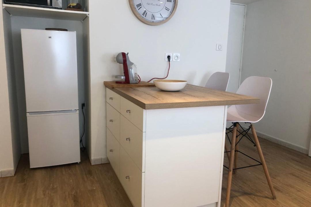 Photo of Kitchen in La Cote-Saint-Andre