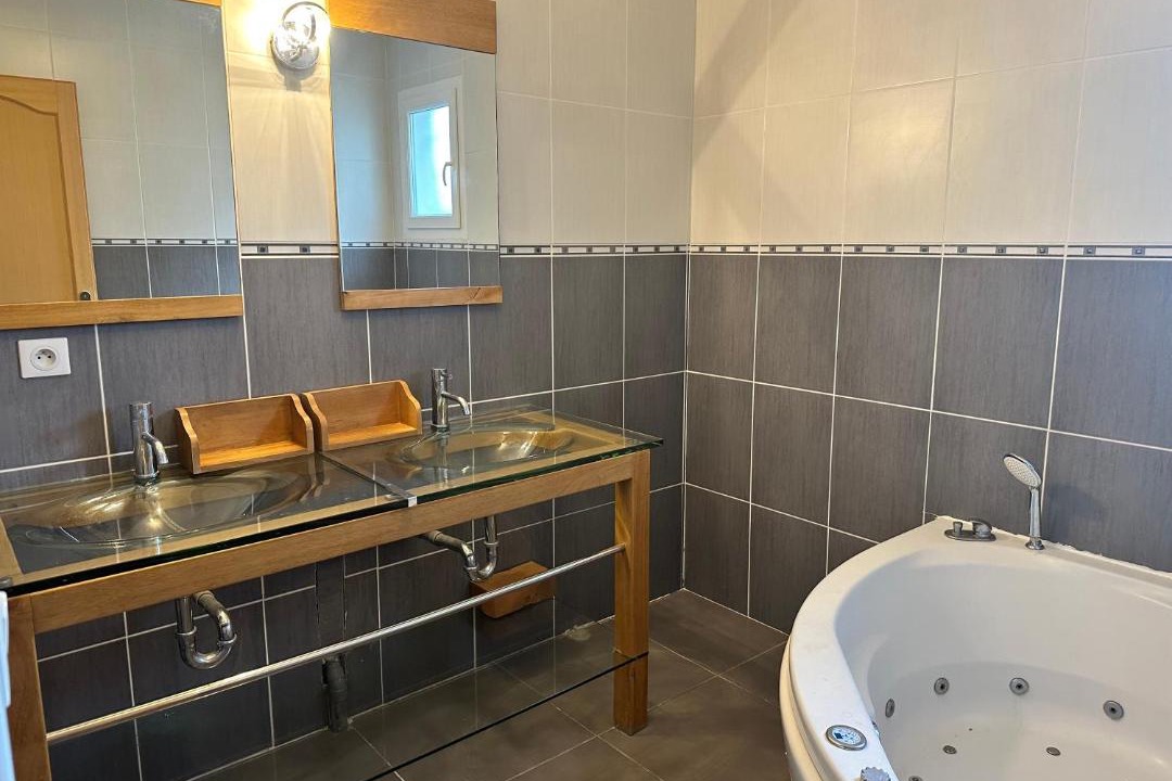 Photo of Kitchen in Juvignac