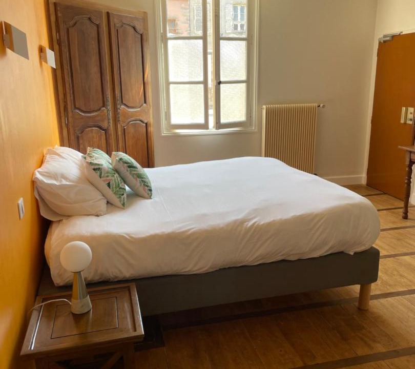 Photo of Bedroom in Semur-en-Auxois