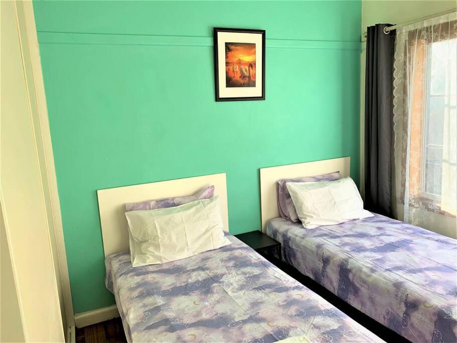 Photo of Others in Springvale