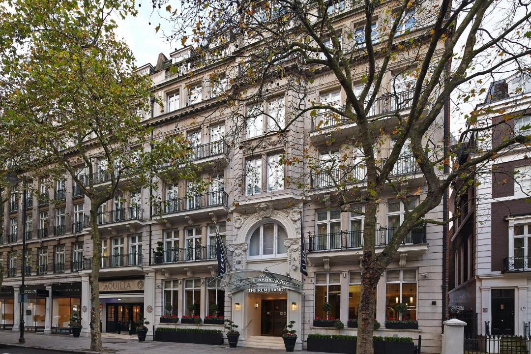 Photo of Buildings in Brompton & Hans Town