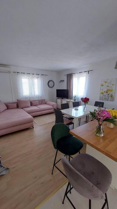 Photo of Livingroom in Bobovisca