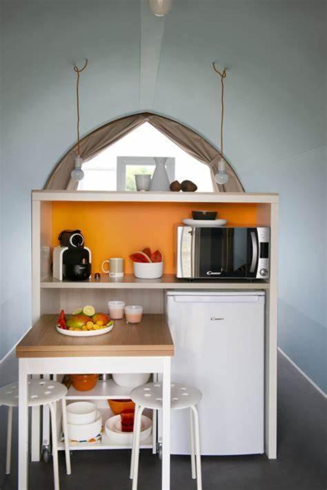 Photo of Others in Albert