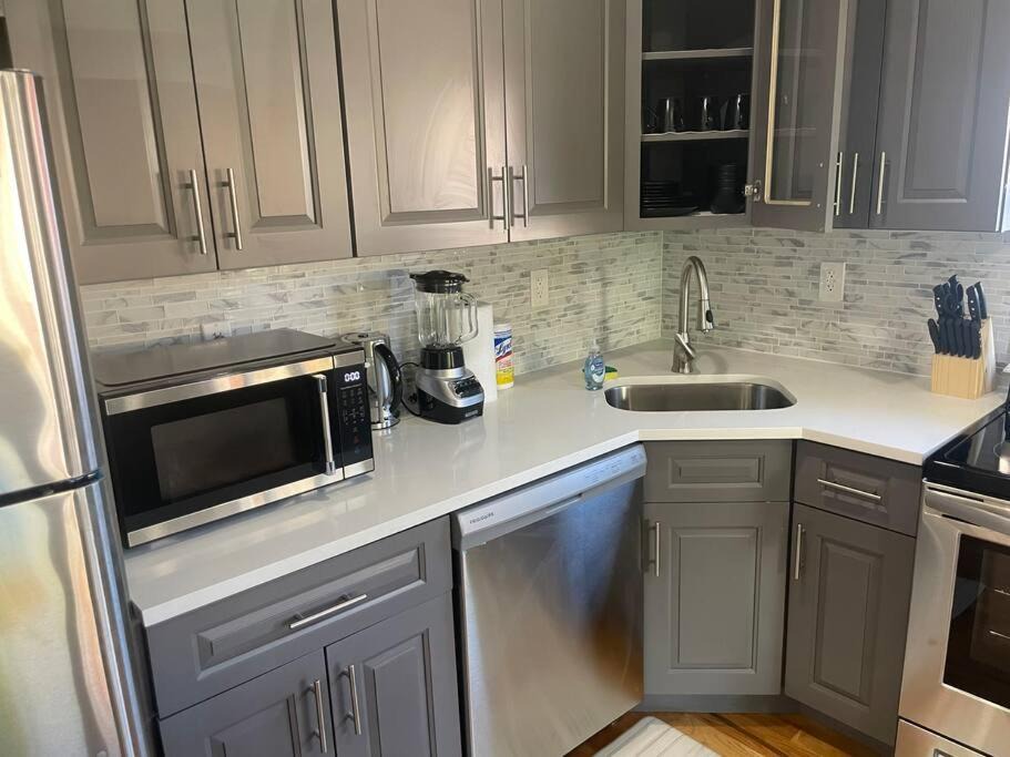 Photo of Others in Williamsbridge