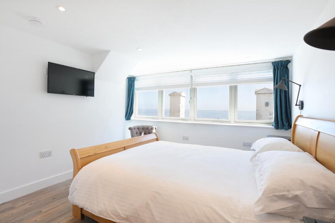 Photo of Others in Dunbar