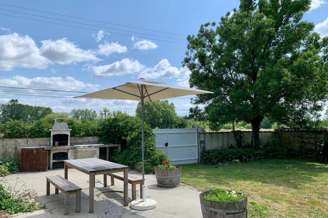 Photo of Others in Brizambourg