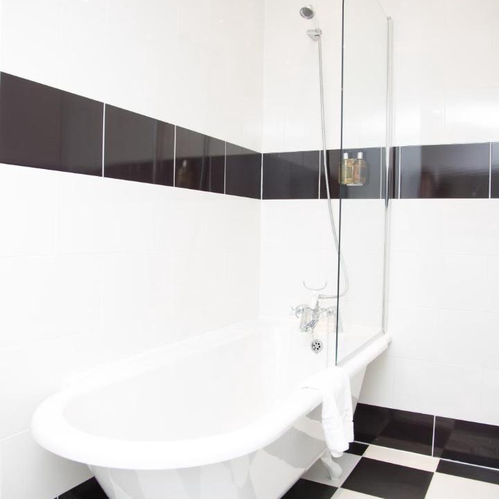 Photo of Others in Clapham